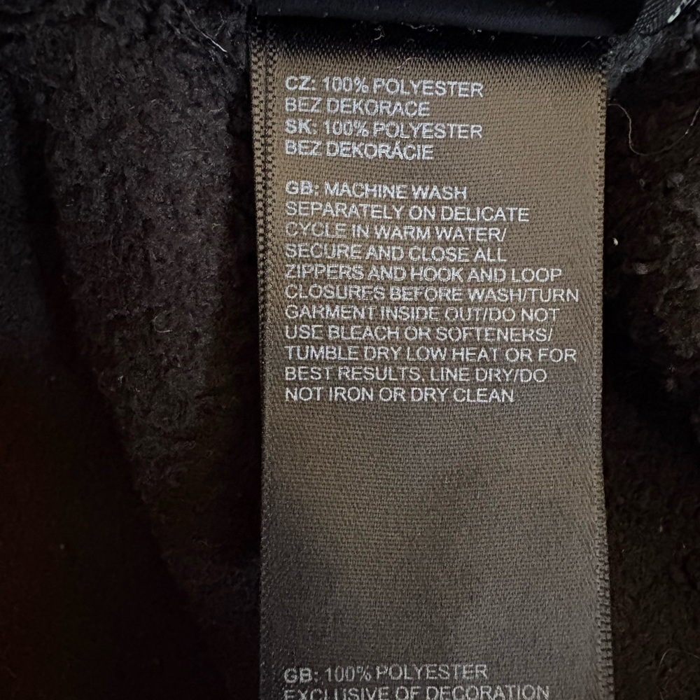 The North Face Black Teddy Jacket - Picture 10 of 15